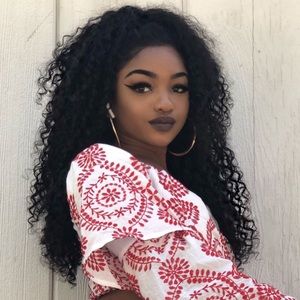 Meet your Posher, Jaelyn